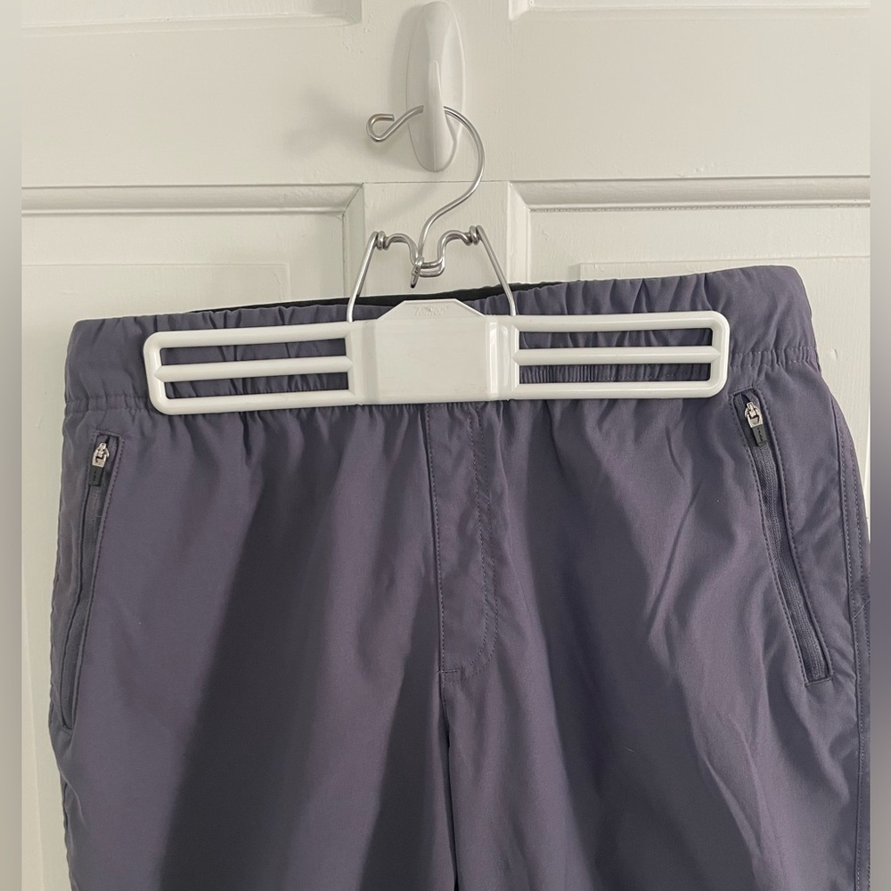 Eddie Bauer Navy Women's joggers - Picture 4 of 7
